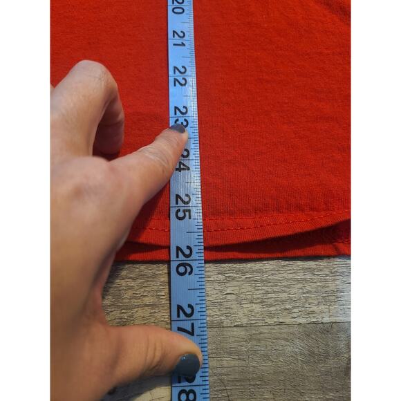 Gildan medium women's graphic tee - Picture 8 of 8